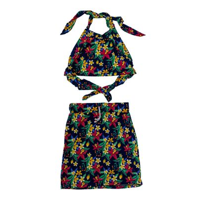 CONJUNTO DE SAYA Y BLUSA